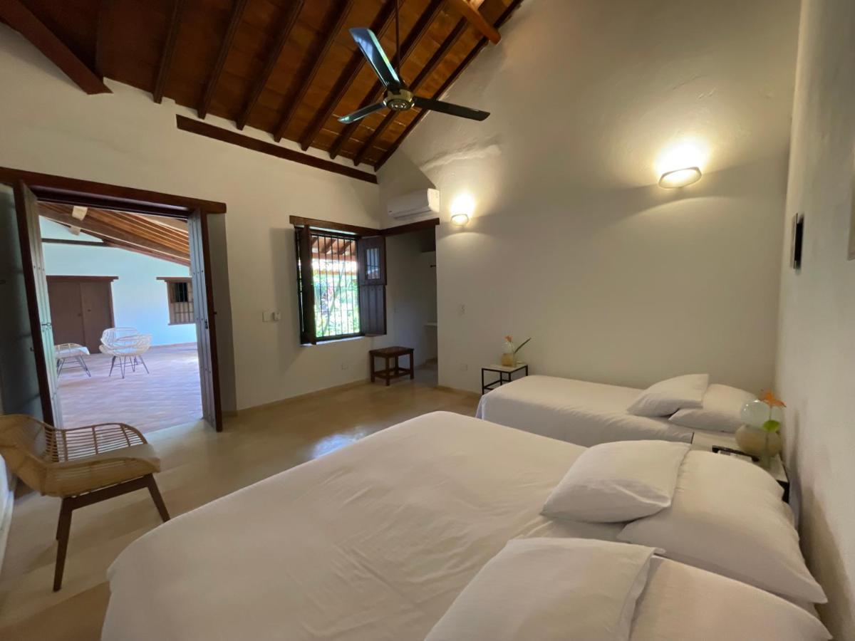 Karakali Boutique Hotel Mompos Dış mekan fotoğraf