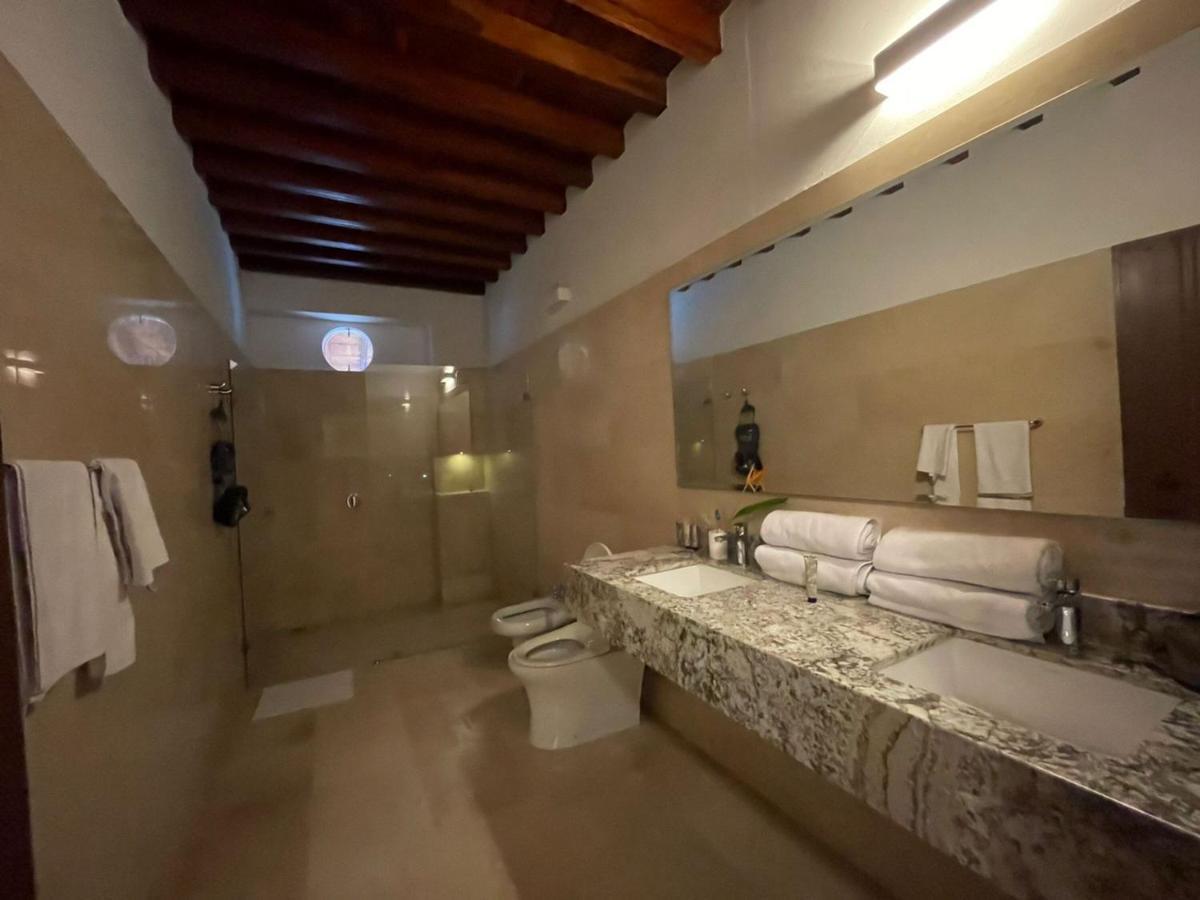 Karakali Boutique Hotel Mompos Dış mekan fotoğraf
