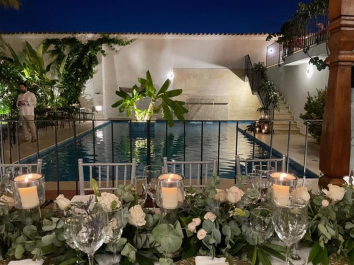Karakali Boutique Hotel Mompos Dış mekan fotoğraf