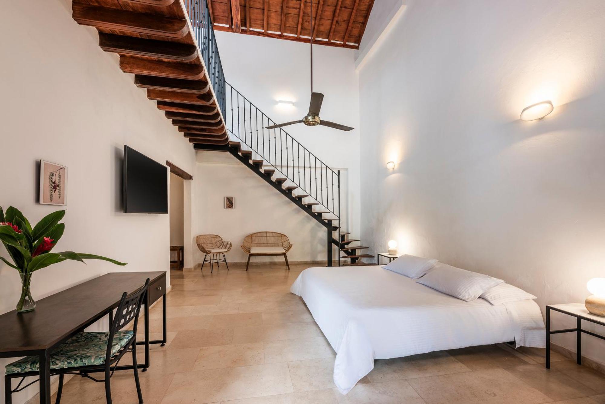 Karakali Boutique Hotel Mompos Dış mekan fotoğraf