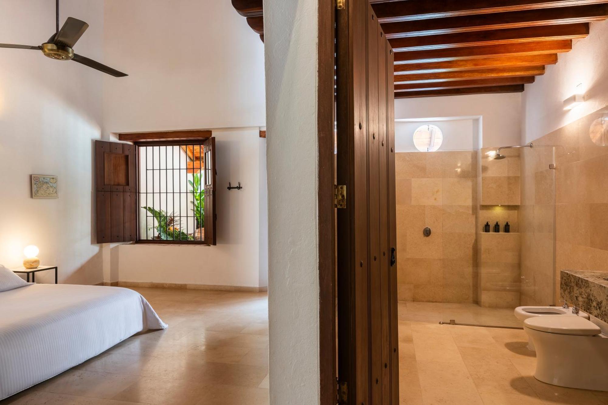 Karakali Boutique Hotel Mompos Dış mekan fotoğraf